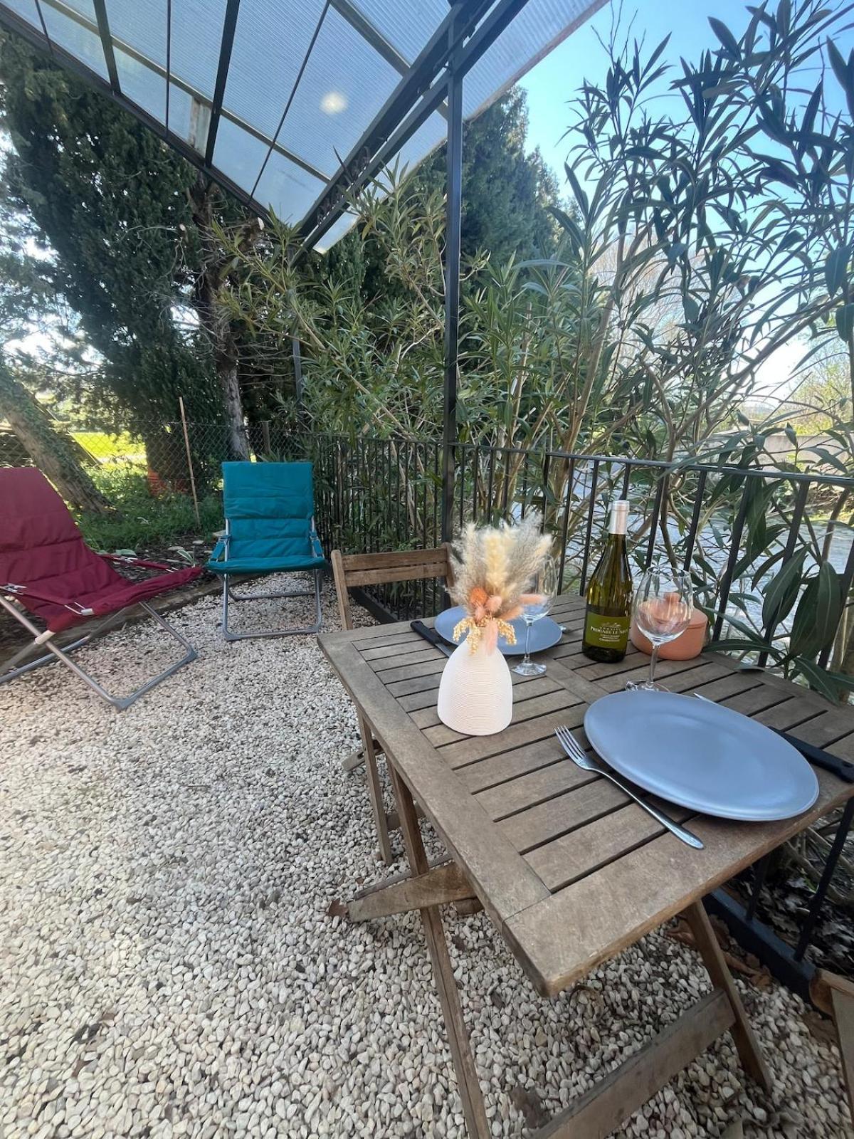 Studio Cosy Avec Climatisation Et Terrasse Malataverne エクステリア 写真